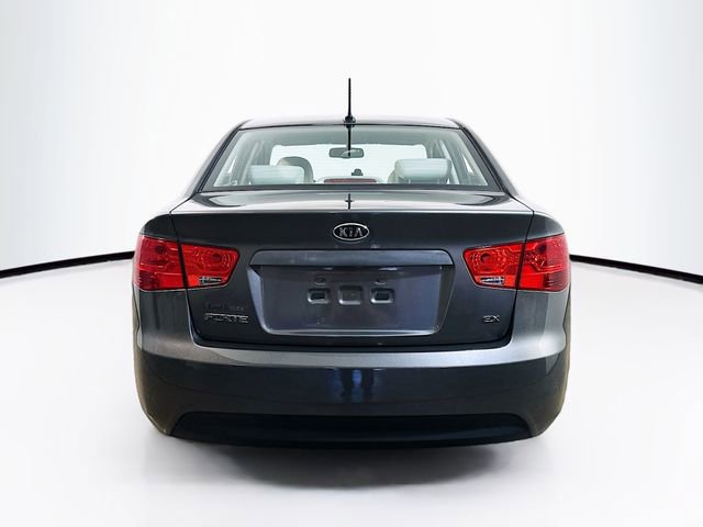 Used 2013 Kia Forte EX image 7