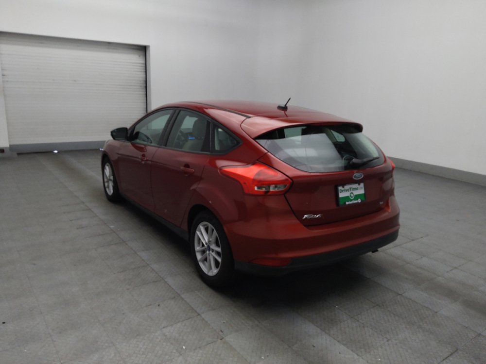 Used 2017 Ford Focus SE FWD image 5