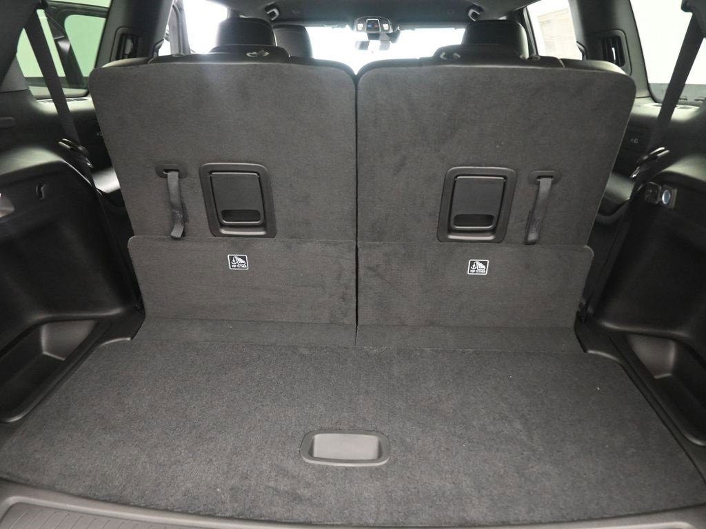 New 2025 Jeep Grand Cherokee L Limited w/ Black Appearance Package image 25