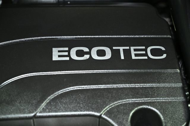 Used 2021 Chevrolet Equinox LS w/ LPO, Blackout Package image 18