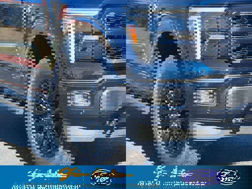 New 2025 Ford F150 Lariat w/ Equipment Group 501A Mid image 3