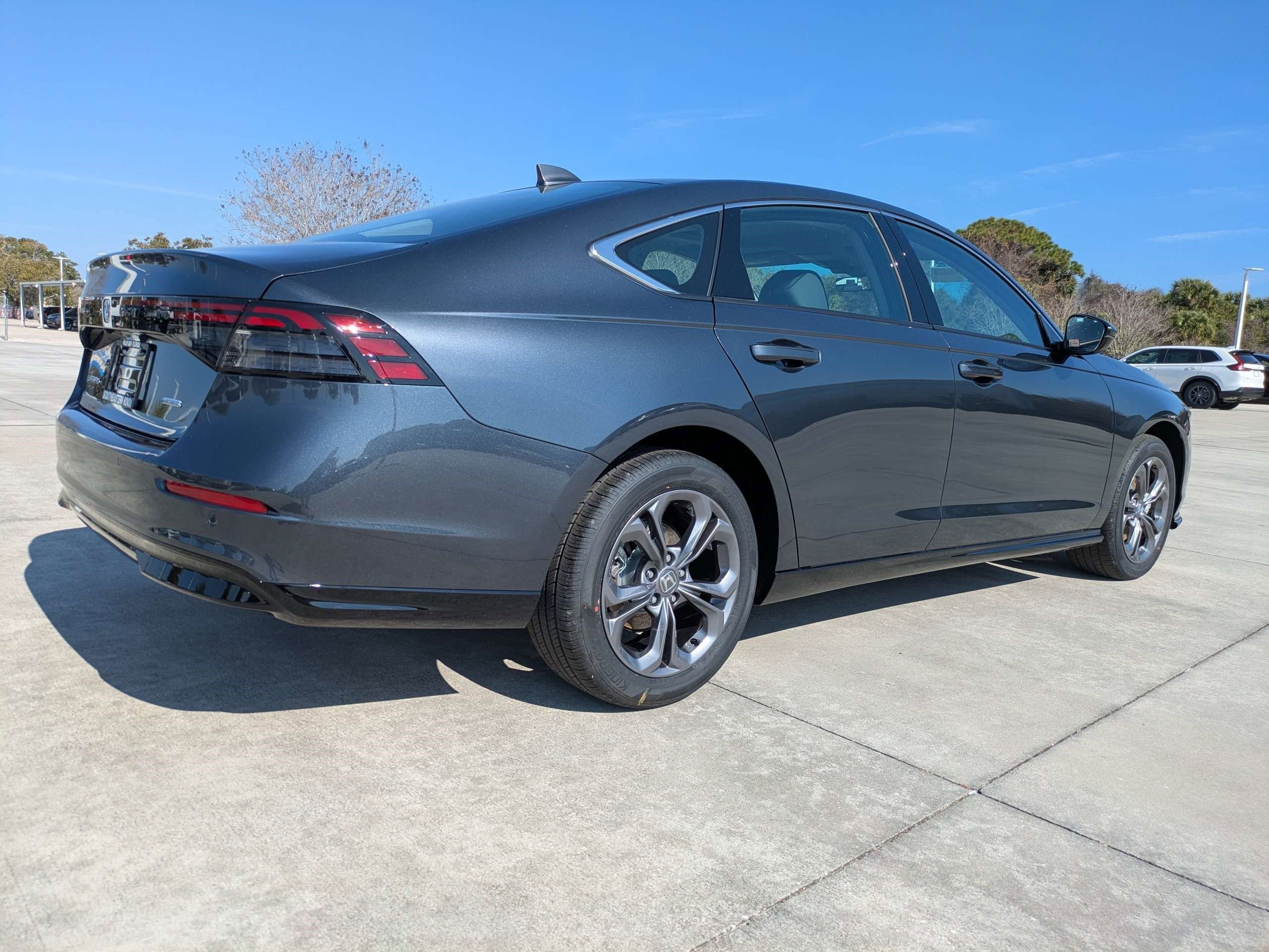 New 2026 Honda Accord EX-L image 4