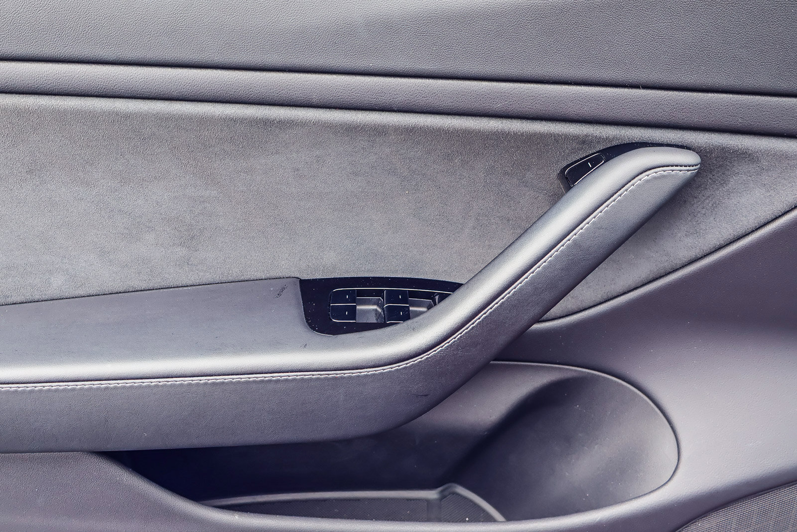 Used 2018 Tesla Model 3 Long Range image 11