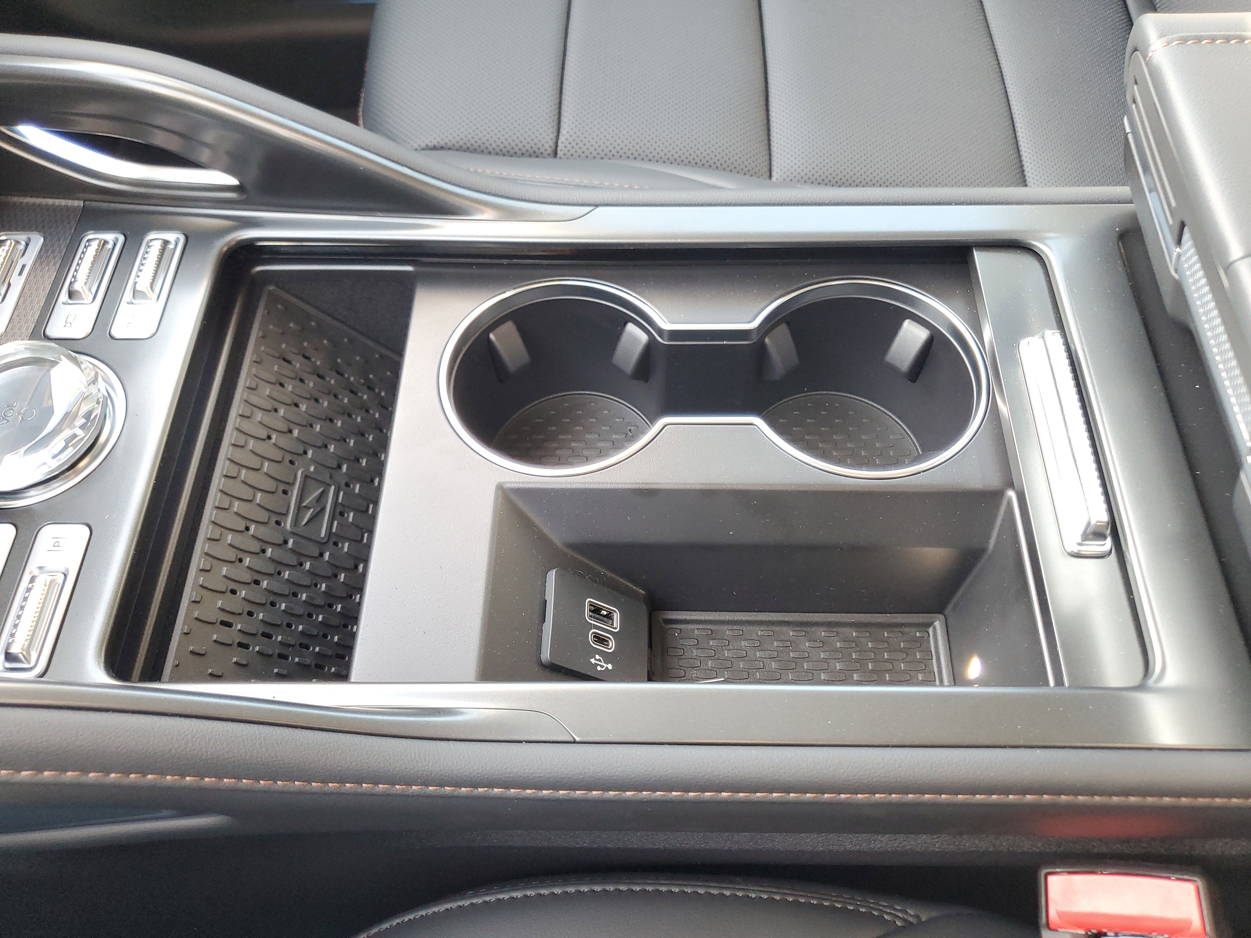 New 2026 Lincoln Nautilus Premier w/ Equipment Group 102A image 26