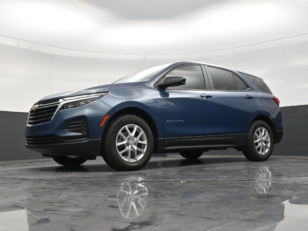 Used 2024 Chevrolet Equinox LS FWD image 17