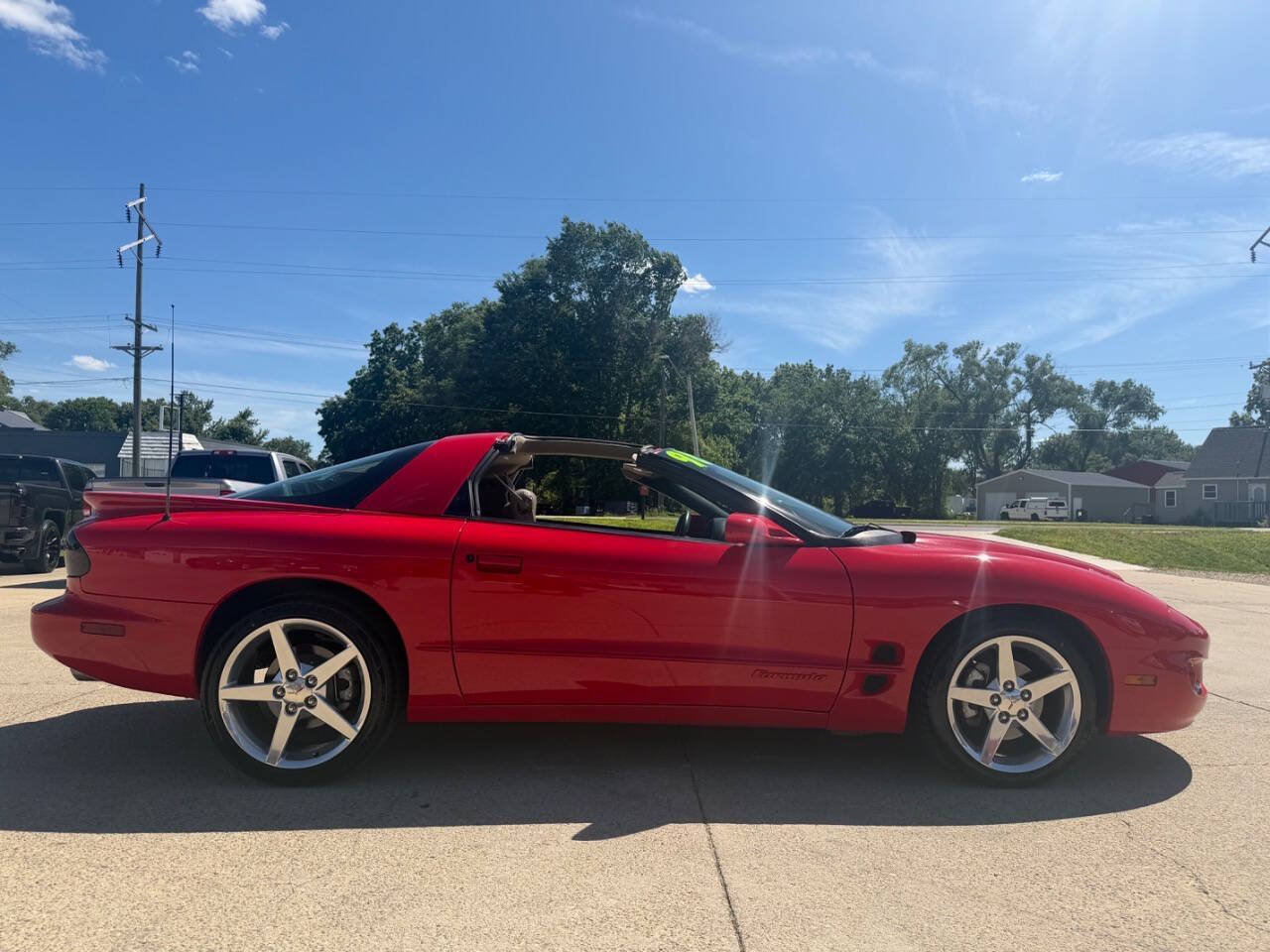 Used 1998 Pontiac Firebird Formula RWD image 8
