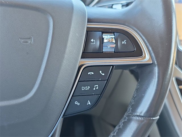 Used 2019 Lincoln Nautilus Select image 22