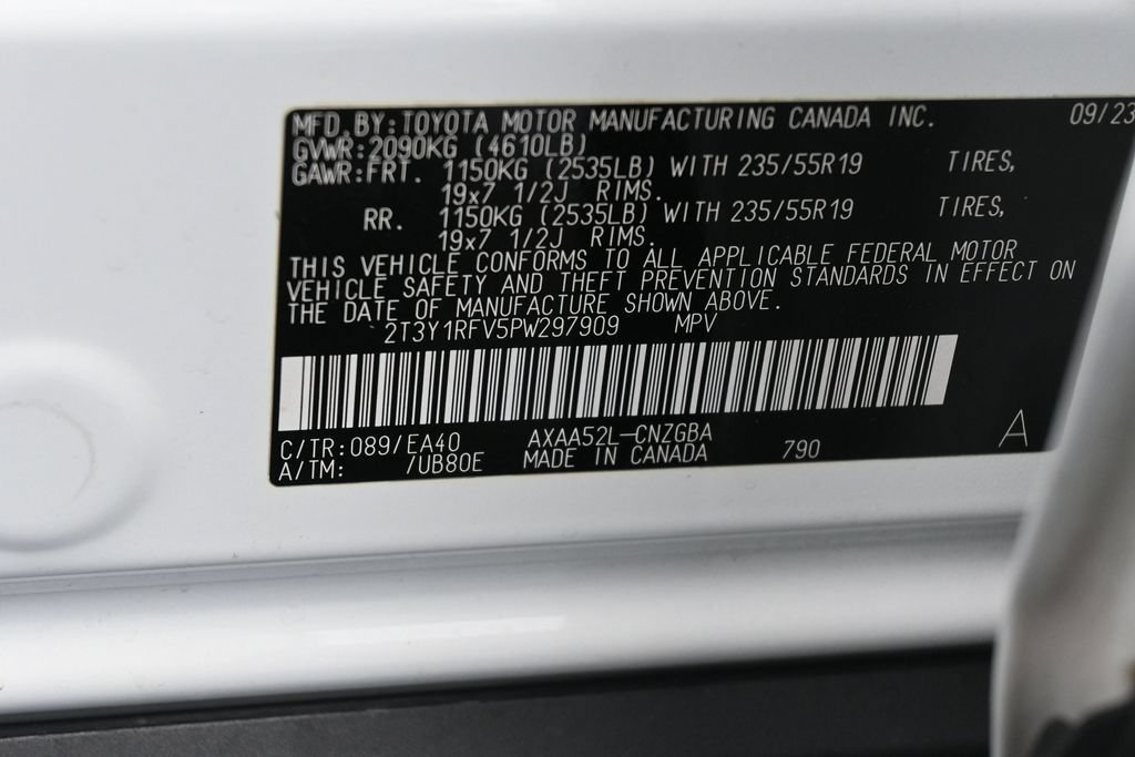 Used 2023 Toyota RAV4 Limited FWD image 17