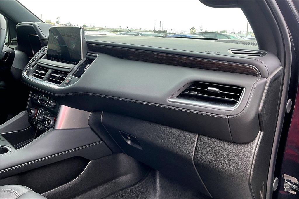 Used 2024 Chevrolet Tahoe LT w/ Luxury Package image 21