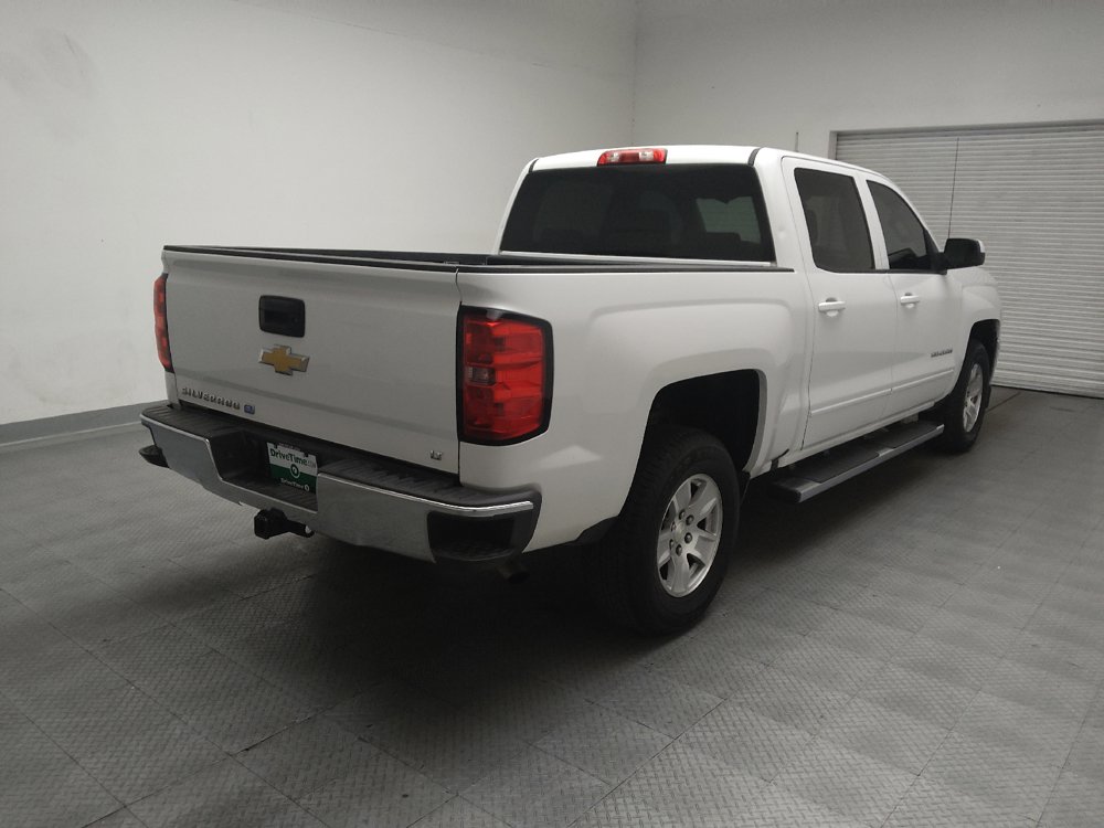 Used 2018 Chevrolet Silverado 1500 LT w/ LT Eassist Package RWD image 9