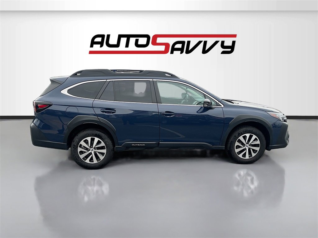 Used 2025 Subaru Outback Premium w/ Popular Package #1A image 8