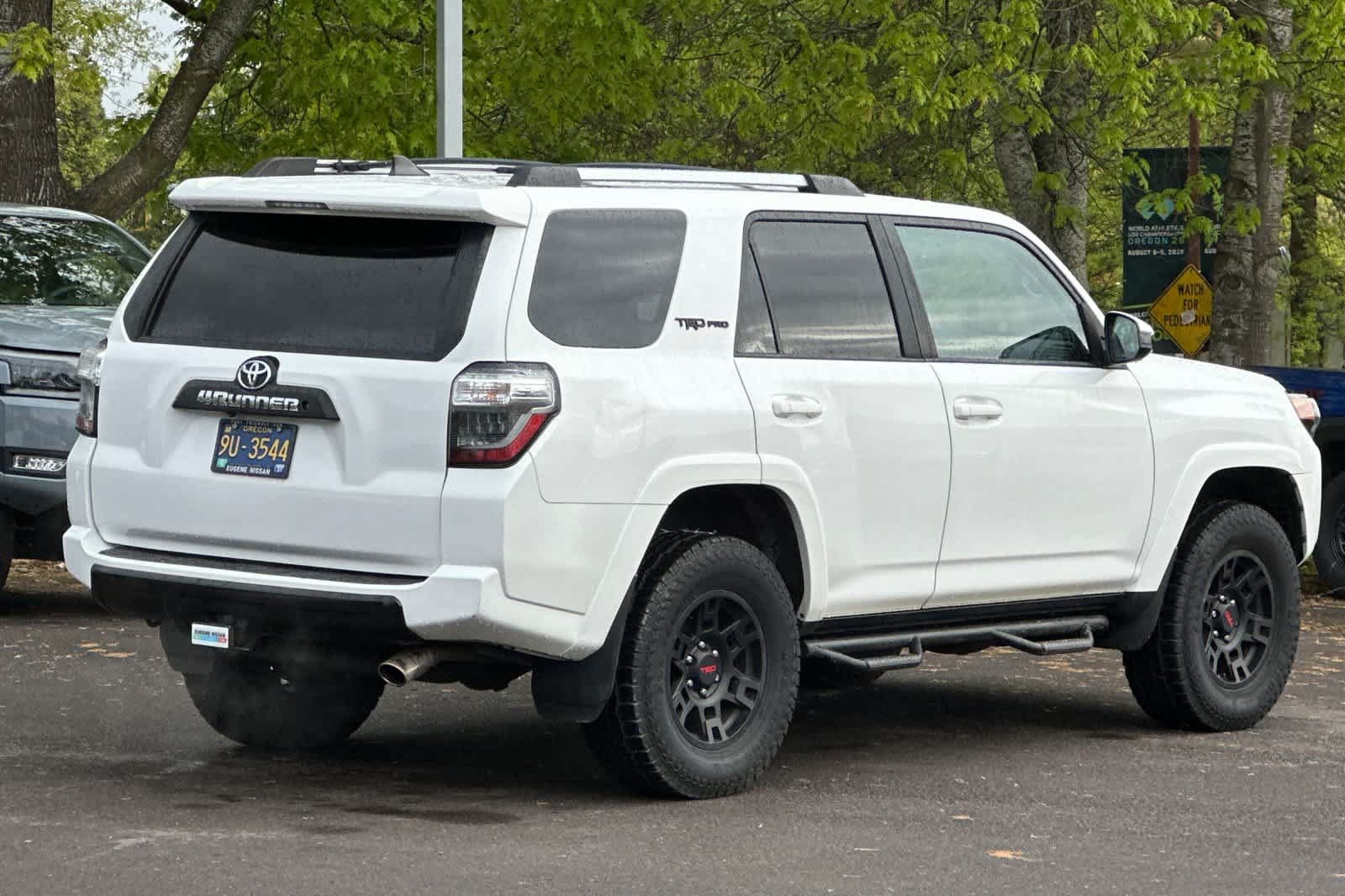 Used 2016 Toyota 4Runner TRD Pro AWD/4WD image 2
