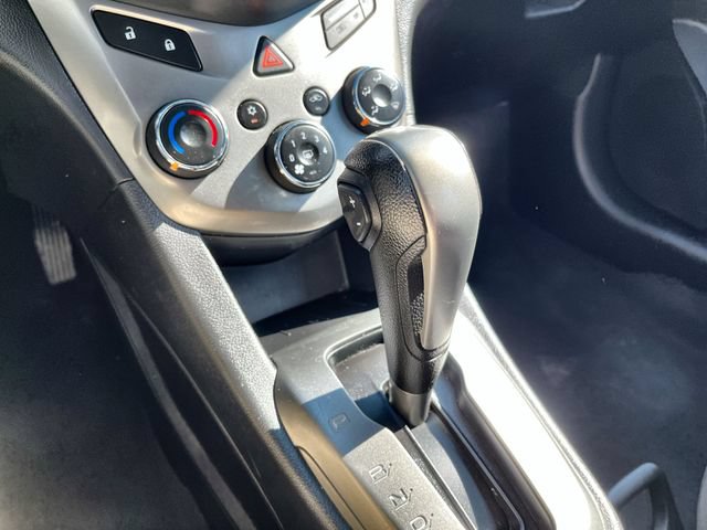 Used 2015 Chevrolet Sonic LT FWD image 22
