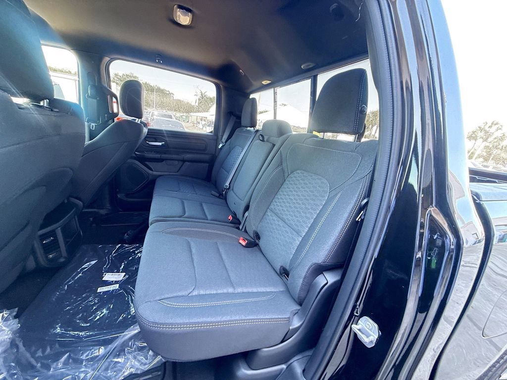 New 2026 RAM 1500 Express image 26