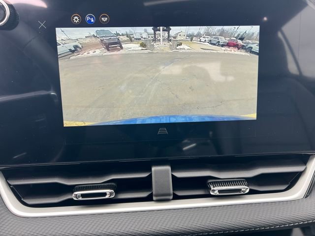 New 2026 Chevrolet Equinox LT w/ Convenience Package II image 17