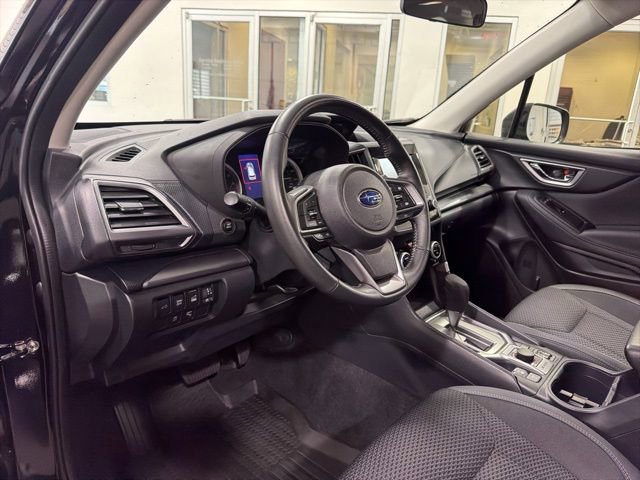 Used 2023 Subaru Forester Premium AWD/4WD image 10
