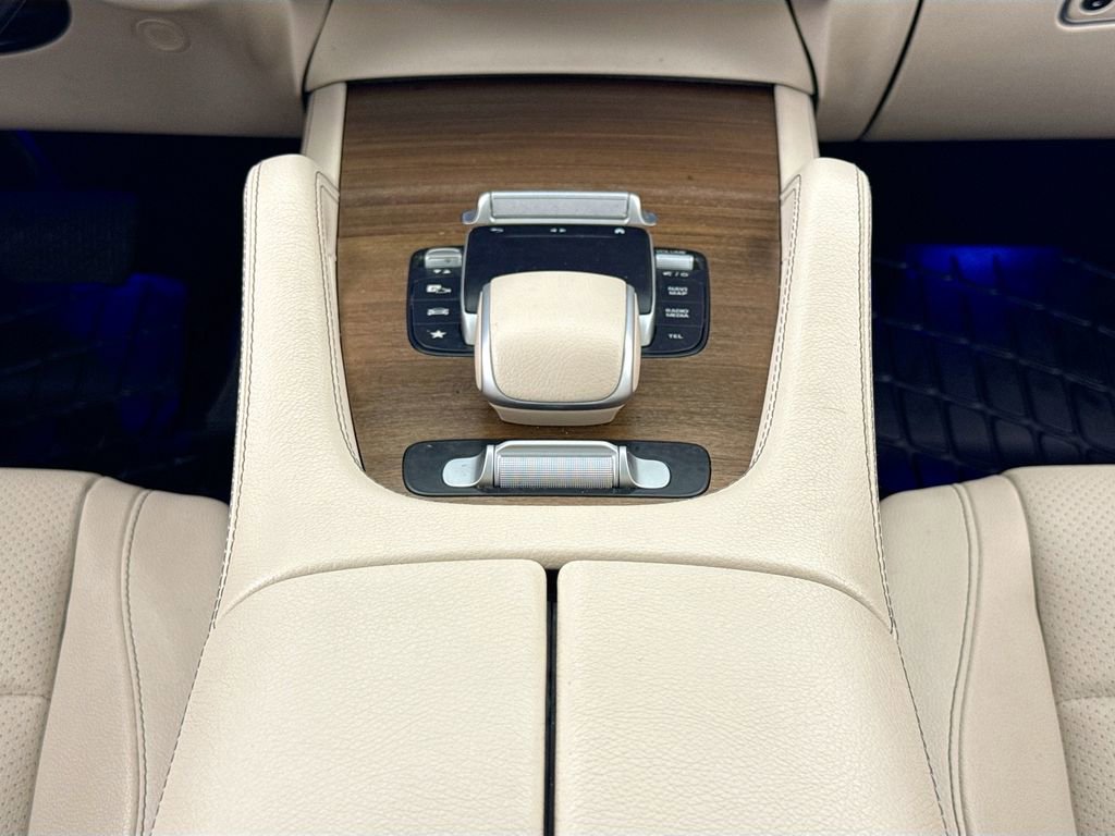 Used 2023 Mercedes-Benz GLS 450 4MATIC image 12