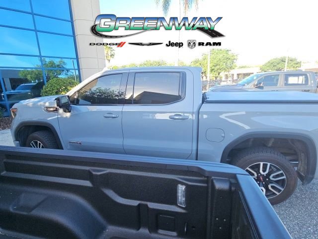 Used 2024 GMC Sierra 1500 AT4 w/ Technology Package AWD/4WD image 4