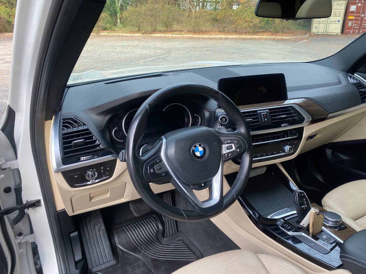 Used 2019 BMW X3 sDrive30i w/ Premium Package image 14