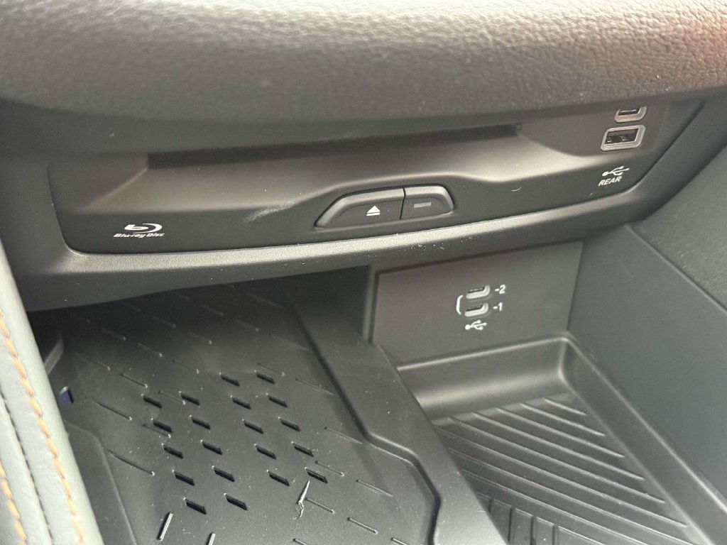 New 2026 Chrysler Pacifica Pinnacle AWD/4WD image 31