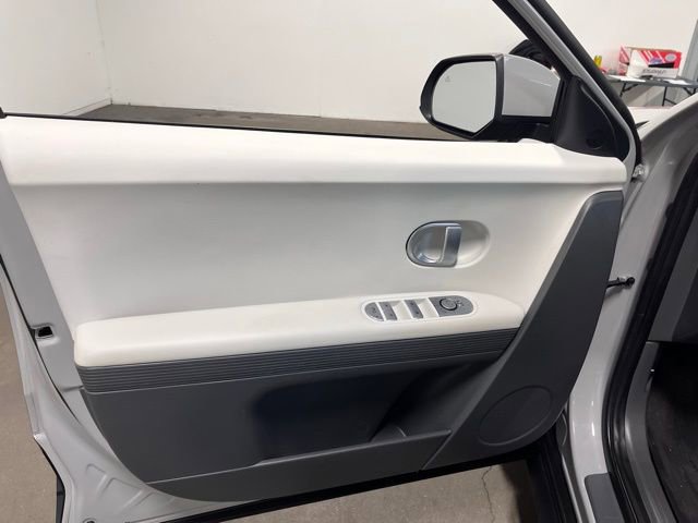 Used 2024 Hyundai Ioniq 5 SEL image 24