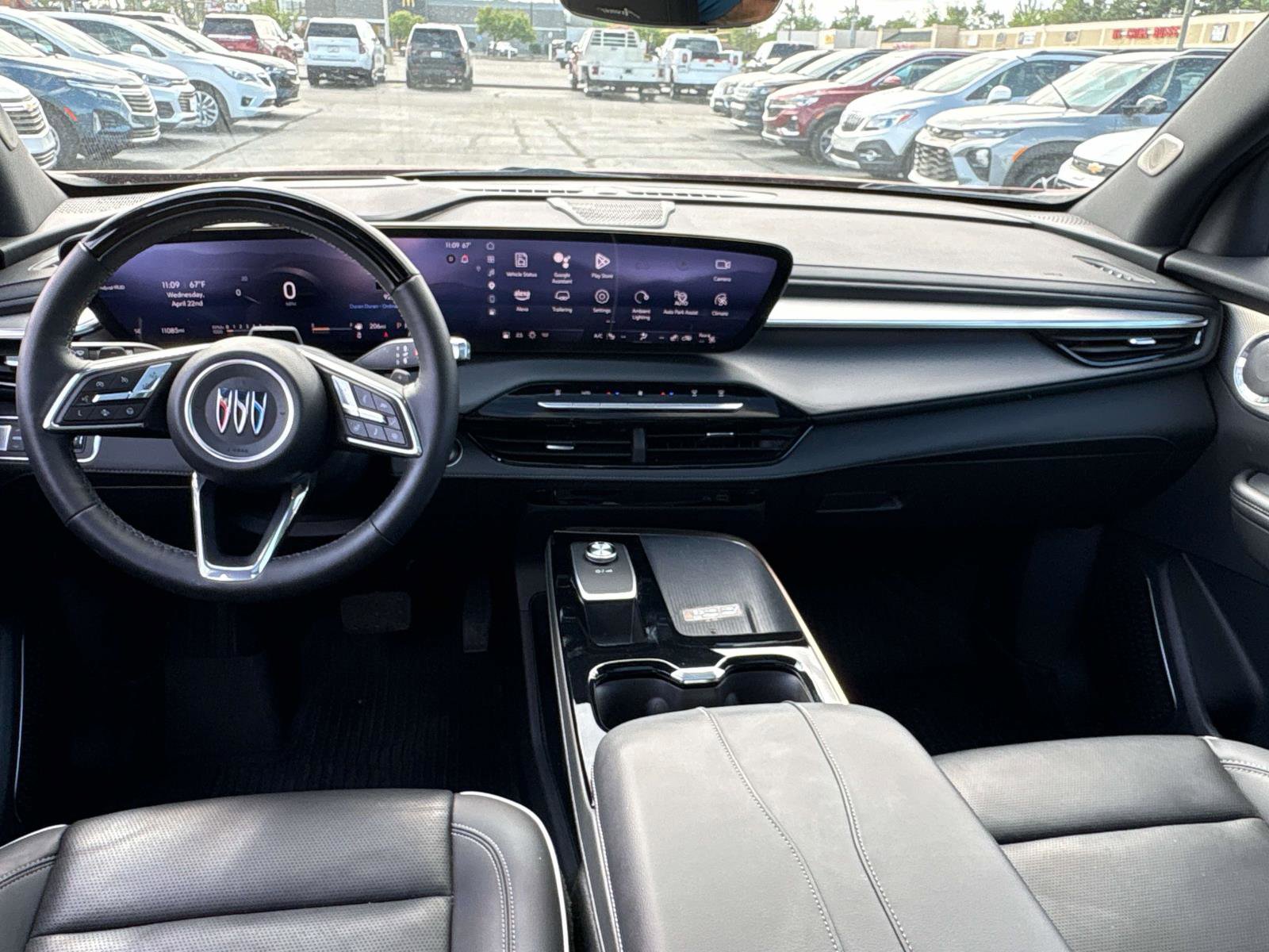 Used 2025 Buick Enclave Avenir w/ Super Cruise Package AWD/4WD image 9