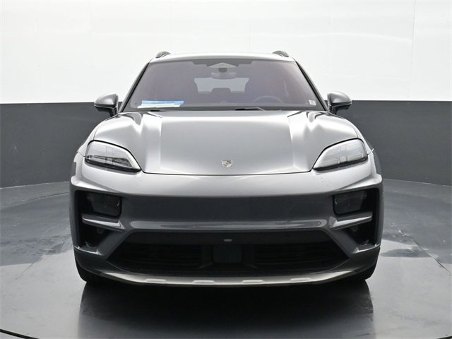 New 2025 Porsche Macan Turbo Electric image 32