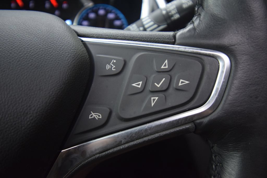 Used 2018 Chevrolet Equinox Premier AWD/4WD image 38