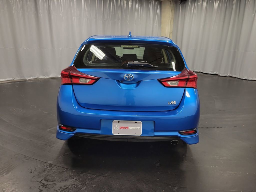 Used 2018 Toyota Corolla iM image 7