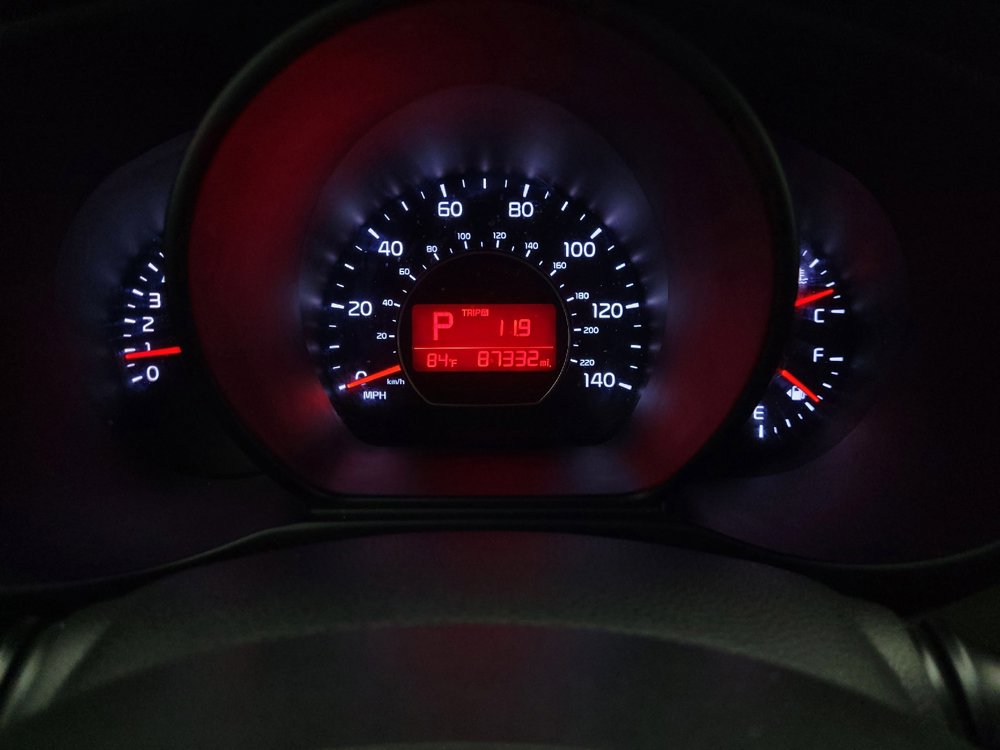 Used 2015 Kia Soul FWD image 23
