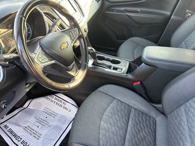 Used 2018 Chevrolet Equinox LT image 11