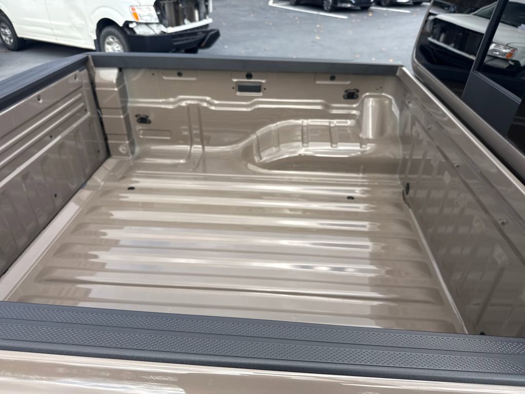 Used 2024 Nissan Frontier PRO-4X w/ Off-Road Protection Package image 29