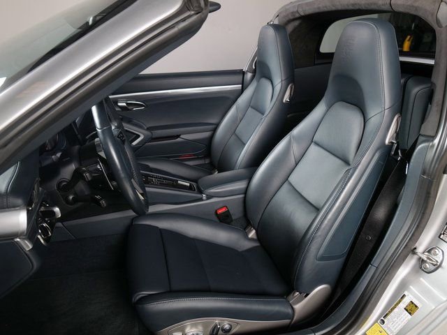 Certified 2017 Porsche 911 Targa 4S image 5