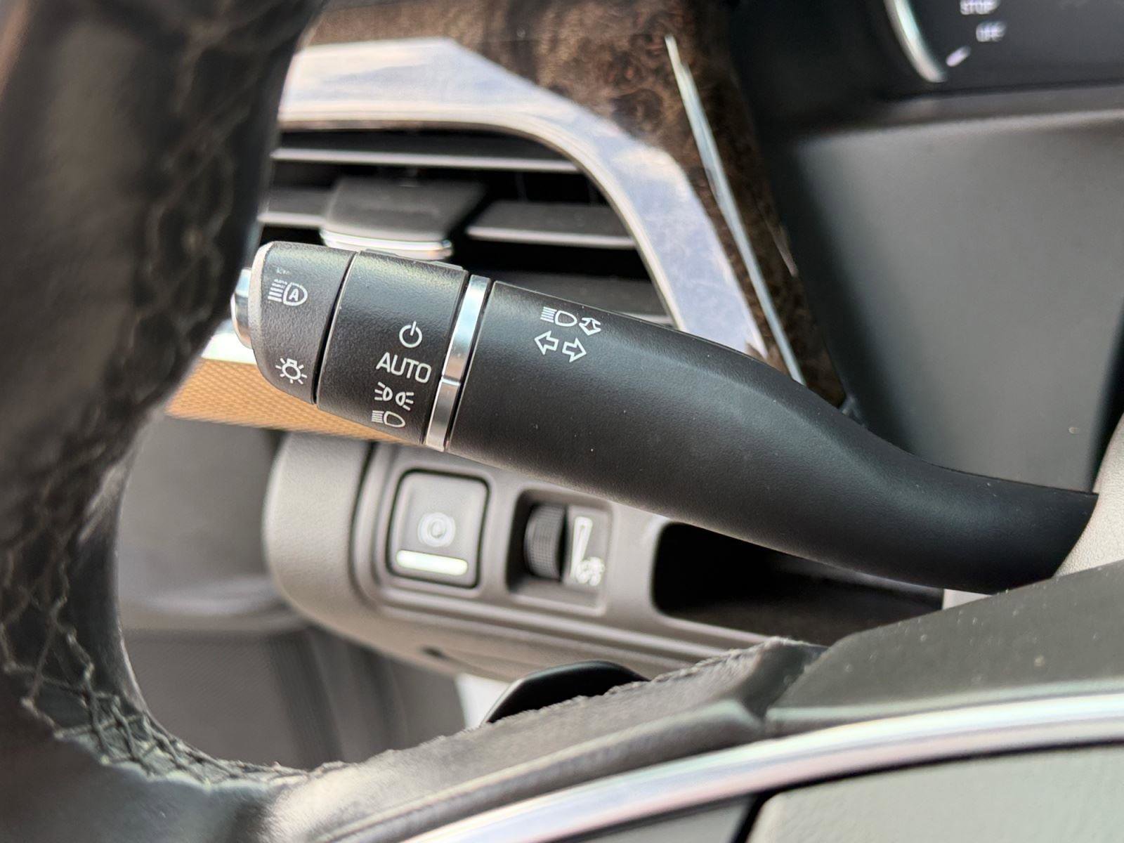 Used 2018 Cadillac CT6 Luxury AWD/4WD image 28