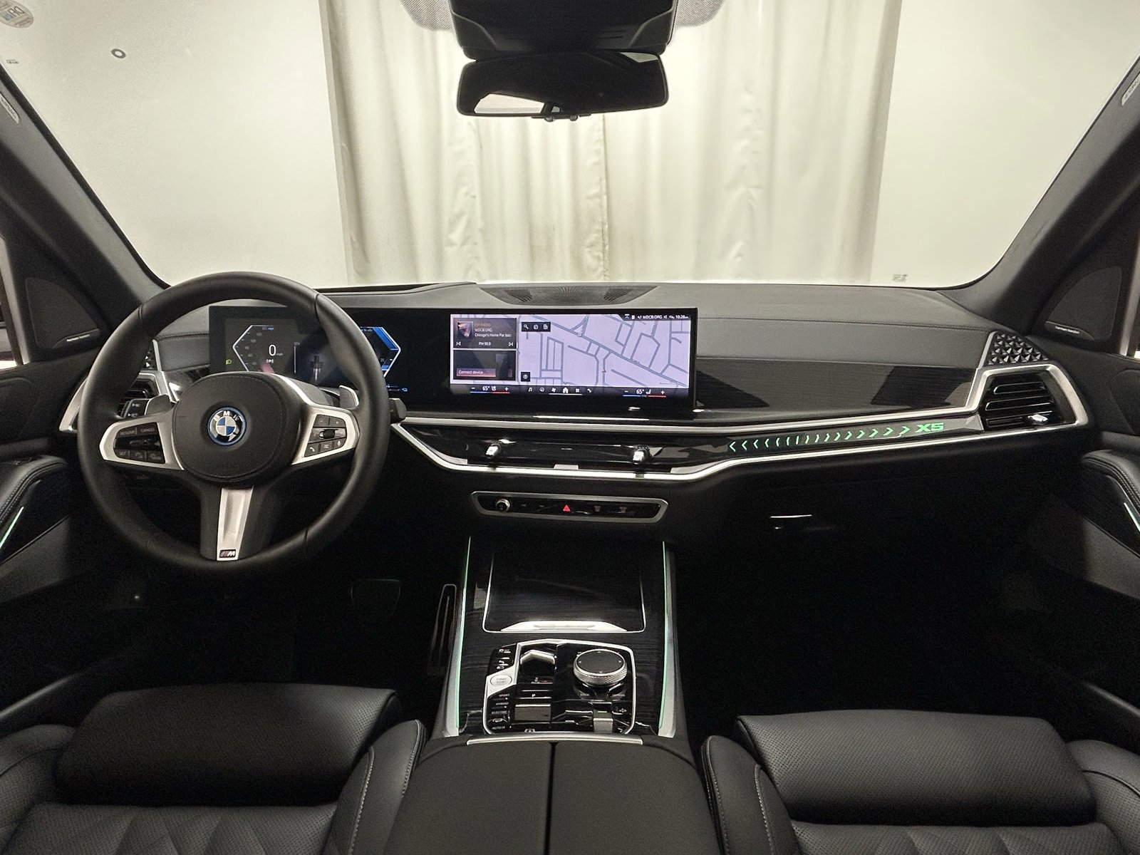 Used 2025 BMW X5 xDrive50e w/ M Sport Package image 8