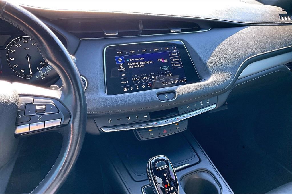 Used 2023 Cadillac XT4 Premium Luxury image 9