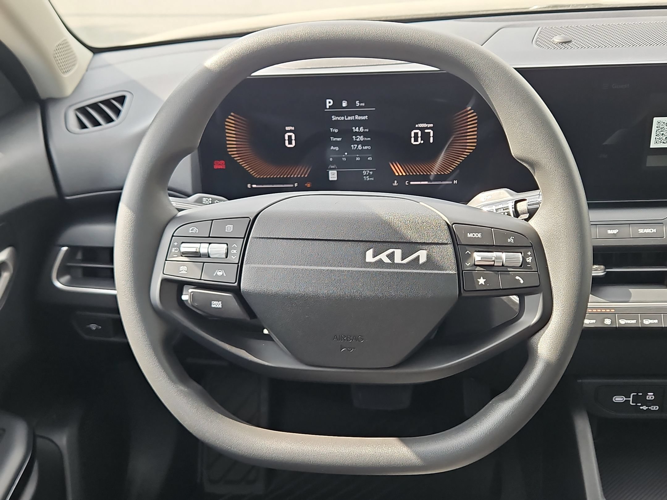 New 2026 Kia K4 FWD image 21