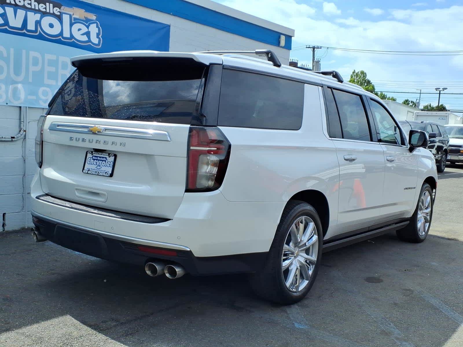 Used 2023 Chevrolet Suburban High Country AWD/4WD image 6