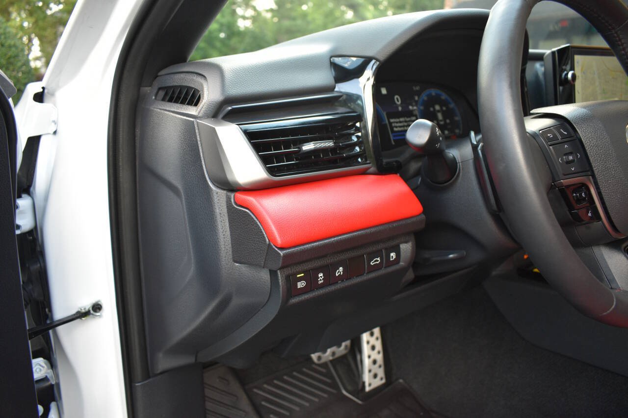 Used 2026 Toyota Camry XSE FWD image 18