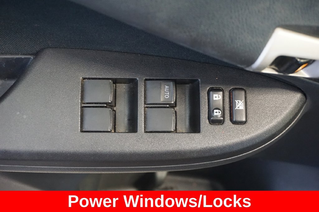 Used 2009 Toyota Corolla S FWD image 4