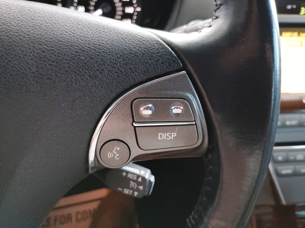 Used 2011 Lexus ES 350 w/ Preferred Accessory Package FWD image 24