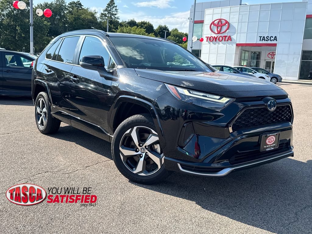 Used 2024 Toyota RAV4 SE w/ Weather & Moonroof Package AWD/4WD image 1