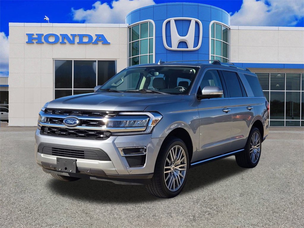 Used 2024 Ford Expedition Limited image 7