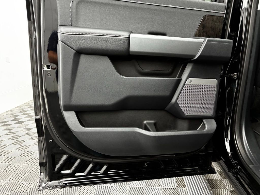 New 2026 Ford F250 Lariat image 32