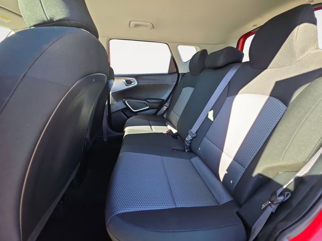 Used 2023 Kia Soul LX w/ Option Group 015 FWD image 13