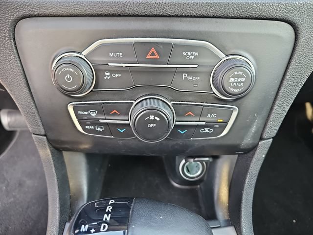 Used 2023 Dodge Charger SXT w/ Blacktop Package RWD image 26
