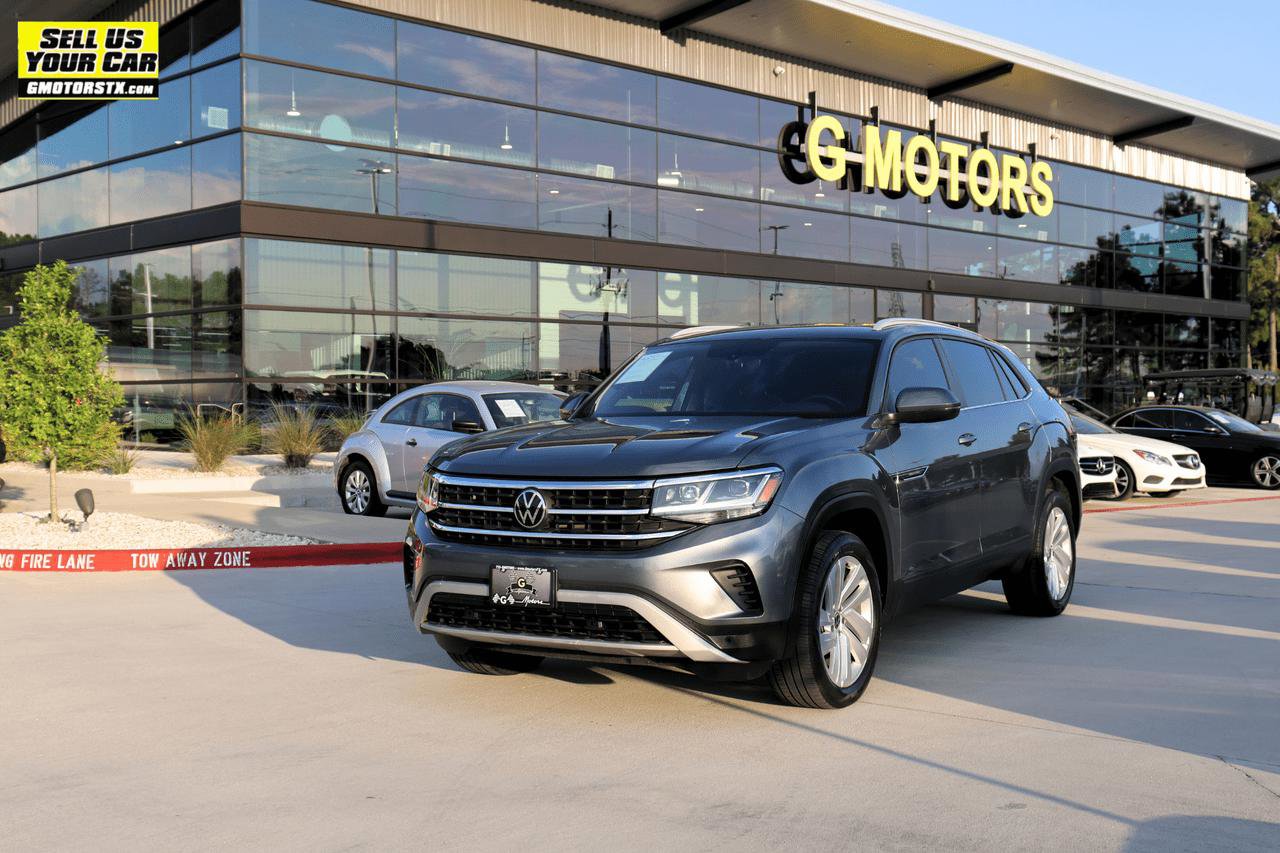 Used 2020 Volkswagen Atlas Cross Sport SE w/ Panoramic Sunroof Package