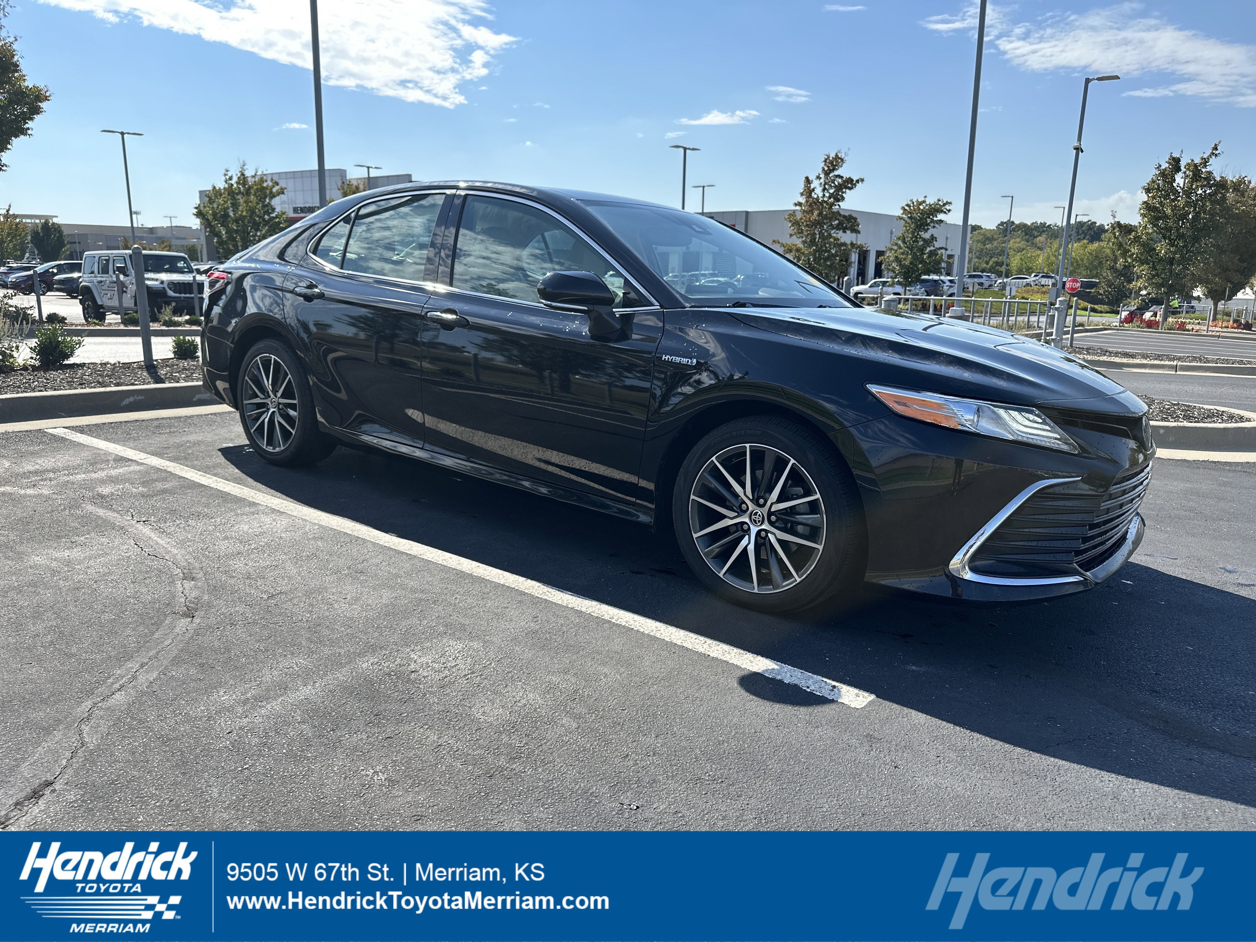 Used 2021 Toyota Camry XLE