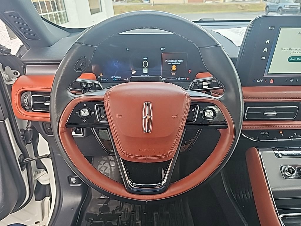 Used 2025 Lincoln Aviator Reserve w/ Jet Appearance Package image 17