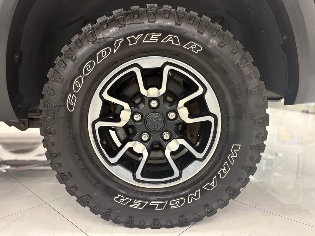 Used 2017 RAM 1500 Rebel image 36